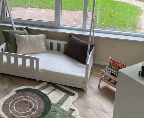 Kinderdagopvang Donselrijk biedt een ruime, prettige en veilige locatie voor kinderdagopvang in Oene voor maximaal 16 kinderen van 0-4 jaar.